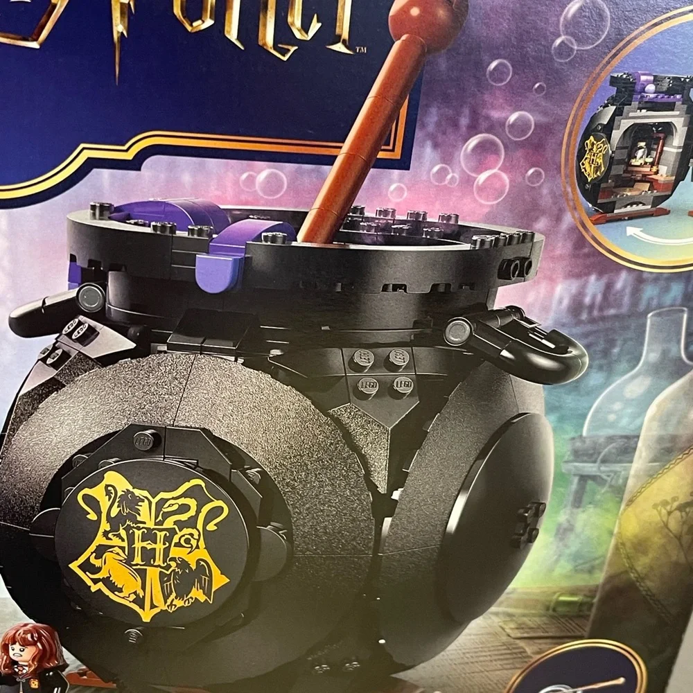 LEGO Harry Potter Magical Cauldron Secret Potions Classroom 76464 652 Pieces 10+